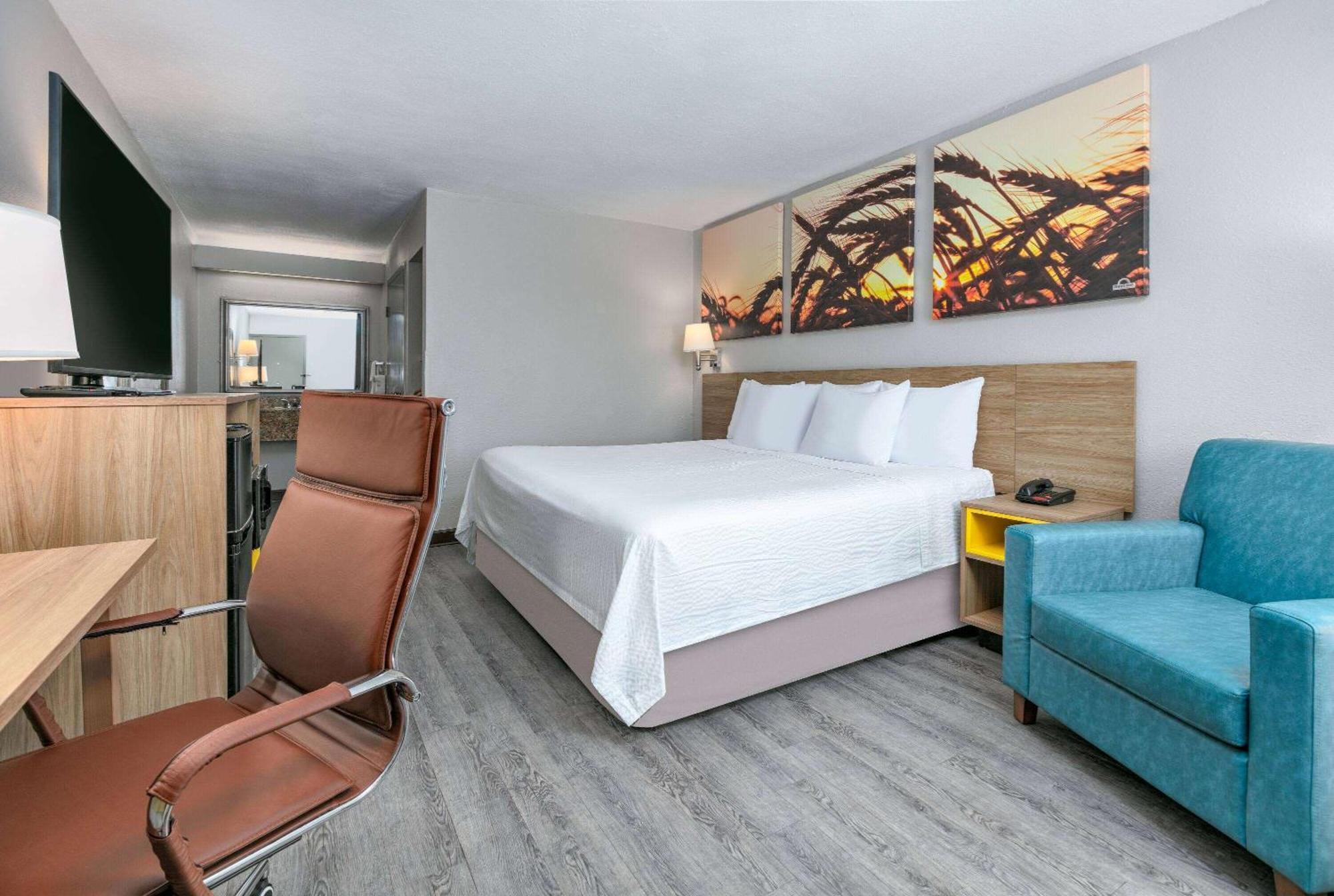 Days Inn By Wyndham Greenville Ms Екстериор снимка