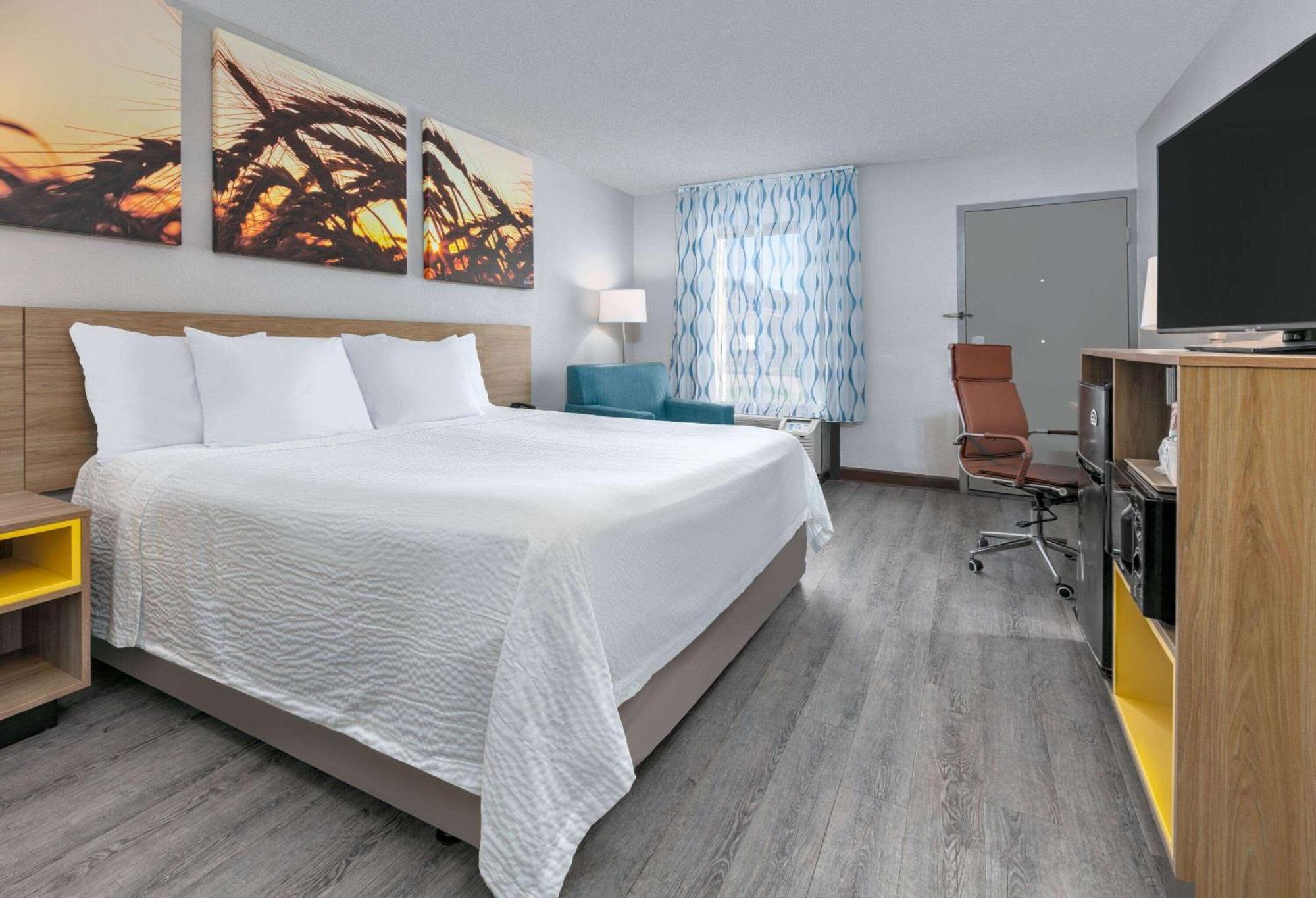 Days Inn By Wyndham Greenville Ms Екстериор снимка